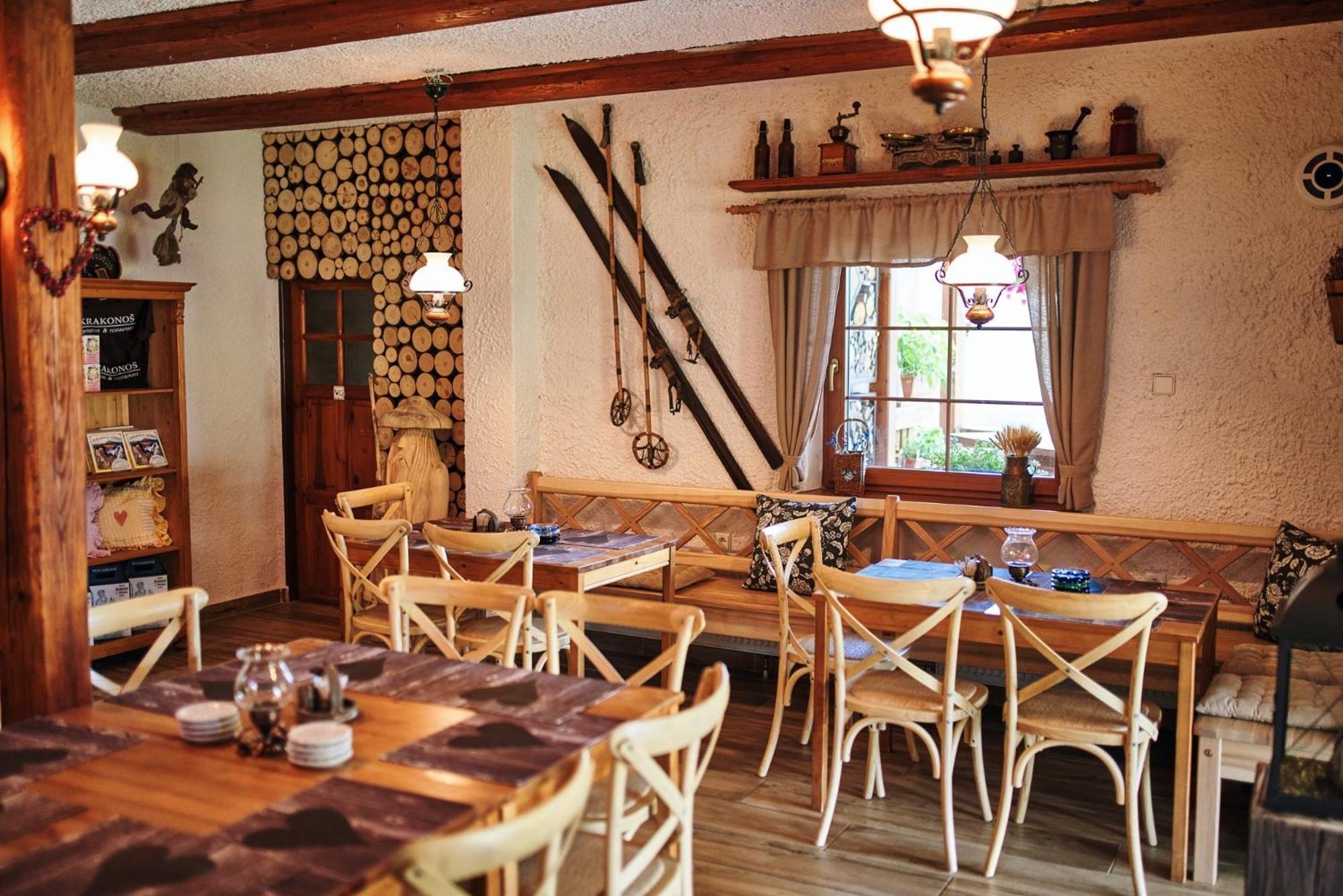 Pension & Restaurant Krakonos ハルラホフ エクステリア 写真