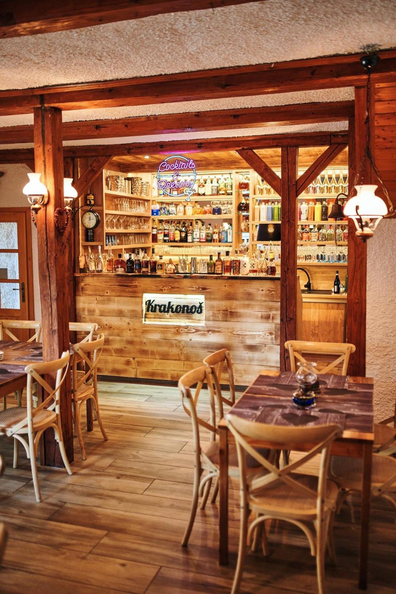 Pension & Restaurant Krakonos ハルラホフ エクステリア 写真